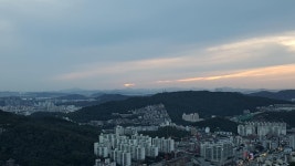 뽐뿌:자유게시판 - 인왕산 일몰 못봤네요