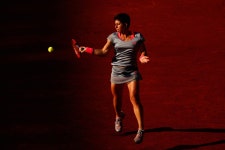 French Open: Maria Sharapova, Roger Federer advance | SI.com Day 6 recap: Federer, Sharapova, top seeds cruise; Muguruza... 