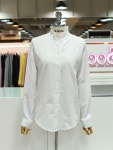 [아이스탁몰]  수스&르피타_LF스퀘어 [수스] 화이트프릴블라우스 S181BBL258 35,000원