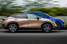 Nissan Ariya Vs. Tesla Model Y: Battles Of The Electric Crossovers | CarBuzz Nissan Ariya Vs. Tesla Model Y: Battles Of The... 