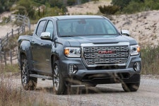 First Look At The 2021 GMC Canyon Denali | CarBuzz First Look At The 2021 GMC Canyon Denali