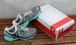 머스트잇(MUSTIT) - 뉴발란스 신발♡235 정려원 890민트 레브라이트