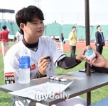 마이데일리 kt 김민, 1군 등록…선발등판 기회 잡는다 