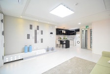 피터팬의 좋은방 구하기 역촌역 도보5분 역촌초인접 신세계이마트 넓은 투룸