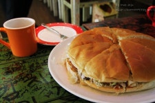 뽐뿌:유머/감동 - 웹툰에서도 까는 햄버거.jpg 웹툰에서도 까는 햄버거.jpg