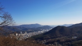 뽐뿌:등산포럼 - 금정산 들머리 보리밥집