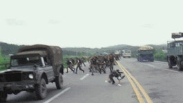 뽐뿌:자유게시판 - 80년대 예비군 훈련 80년대 예비군 훈련