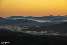 북한산 칼바위에서 본 서울 전경... - 뽐뿌:등산포럼 북한산 칼바위에서 본 서울 전경...