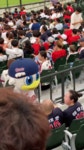 친구를.......만난........롯데.......마스코트........누리........GIF - 뽐뿌:유머/감동 친구를.......만난........롯데.......마스코트........누리........GIF