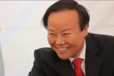 현근택 