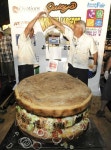 Million-Calorie Hamburgers : Biggest Burger