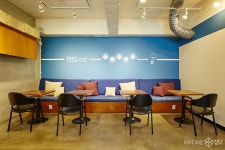 서울 강남구 개포동 흥진빌딩 블루스트림 블루톤으로 포인트를 준빈티지 사무실 인테리어 인테리어 비교견적 중개 플랫폼 집닥 블루톤으로... 