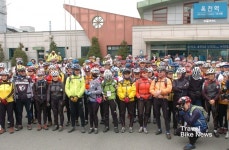 향수가 전해지는 충북 옥천군 100리 자전거 길