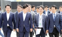 WIKITREE | 이재영 전남도지사 권한대행,나주시 기업 대표와 간담회 가져 이재영 전남도지사 권한대행,나주시 기업 대표와 간담회 가져
