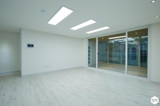 아파트 블랙&화이트로 심플하게 변신한32평 아파트 Before&After 간편안심인테리어 집닥 블랙&화이트로 심플하게 변신한32평 아파트... 