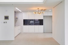 서울 광진구 자양동 이튼타워리버5차 화이트로 완성한 심플 모던 하우스, 60평대 아파트 인테리어 간편안심인테리어 집닥 화이트로 완성한... 