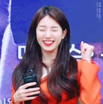170922 Suzy looking PRETTY AF ❤ - Random - OneHallyu 170922 Suzy looking PRETTY AF ❤ - Random