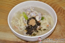 푸짐하고 맛있는 전통 손칼국수 전문점! 시골여행!