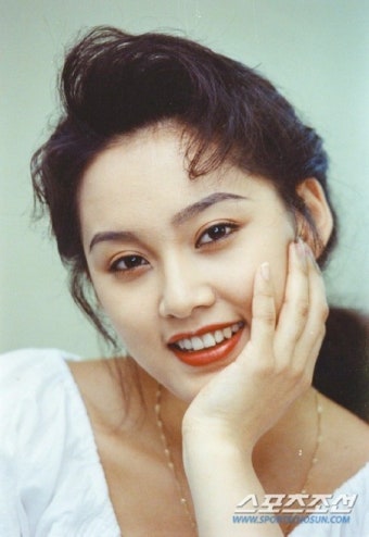 성형 아닌 자연미인이라 고백한 오현경 과거현재인증
