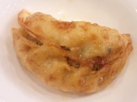 매콤시원한 동천홍 사천탕면 바삭한 탕수육 그리고 육즙가득 군만두![대전맛집/월평동맛집/]하얀국물이 매콤시원한 동천홍 사천탕면 바삭한... 