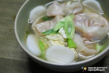 ㄹㅇ로 떡국에 만두국용 만두 몇개 넣으니까 신세계더만 ㅇㅇ;;;; - 블레이드&소울 갤러리
