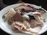 자갈치에서 먹어본 고래고기 마산할매집....