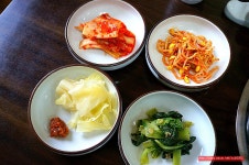 (합정역 맛집)초록색 복주머니 손 만두 전골 맛집 - 홍대 지역 추천맛집 덕이 손만두 후기