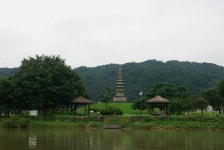 충주탑센타(애터미) | [충주 여행] 마음의 거처를 찾아, 중원 중앙탑에서 탑돌이를 하다 | 네이트 판