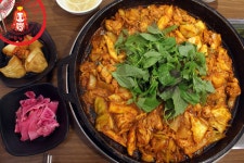 고급진 토마토샐러드 주는 닭갈비집 ☆석촌호수 닭갈비 맛집_토닭토닭☆ - 신천(송파) 지역 추천맛집 토닭토닭 후기