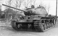 전문가 코너 - BEMIL 군사세계 IS-85 전차와 KV-1 전차를 믹스하여 만든 KV-85 전차