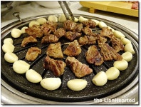 부산맛집기행 | 남천동 고기달인, 환상적인 칼놀림에 부드러우면서도 쫄깃한 국내산 숙성돼지 ~ 해변시장 - Daum 카페 남천동 고기달인, 환상적인... 