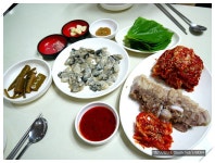 [부산 사직동] 굴과 수육의 환상적인 궁합을 자랑하는 李家밀면