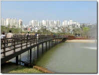 100년 만에 되찾은 우리땅을 밟다! <부산시민공원 개방하던 날>