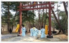 경기도 구리 가볼만한곳 - 동구릉에서 본 조선왕릉 제향 봉행하는 모습이에요. | 여행이야기 | 추천여행 | 경기관광플랫폼