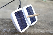 IT 인벤 : 쓸만한 태양광 충전기 - 볼트 소개 - IT 인벤 하드웨어 유저 후기 게시판 쓸만한 태양광 충전기 - 볼트 소개