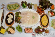 서울중앙시장 저렴한 횟집 광주수산! 20가지가 넘는 스끼에 놀라!