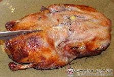 3시간의 정성이 필요한 여름철 보양식 대박! 놀부유황오리진흙구이 신천점!