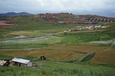 BEMIL 사진 자료실 - BEMIL 군사세계 한국 6.25 전쟁 당시 오산 K55 미 공군 기지 주변 마을