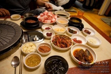 20여가지의 다양한 쌈채소가 푸짐한 원조쌈밥집 - 동대문역 지역 추천맛집 원조쌈밥집 후기
