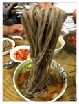 전주 고사동 카페 하쿠나마타타~~떡볶이에 달인집 다가동 까망국수~~ - 전북/전주 지역 추천맛집 까망국수 후기