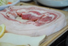 [양재맛집]운봉곱돌농장의 지리산토종흑돼지와 참숯유황오리주물럭
