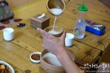 [울진덕구온천맛집] 두툼한 파전과 모두부 ~ 옹심이칼국수