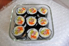 오늘같은날 도시락싸들고 봄나들이 떠나고 싶어요~~ /유부초밥, 김밥 , 도시락 - 10만개의 레시피, 메뉴판키친 요리판