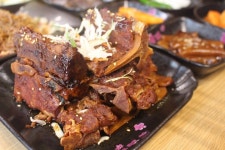 대구맛집투어 스토리채널 | [대구맛집닷컴/반야월맛집/감자탕] 지하철 반야월역 부근, 제주도산 무한리필 감자탕전문점, 동호동 #다퍼무리... 