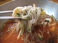 물, 비빔냉면을 한그릇에서  시민냉면 .....