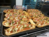 2마트 바게트 피자 참나무 삼겹통바베큐 with 테진아