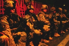 101공수부대의 과거와 현재 - 총기 갤러리