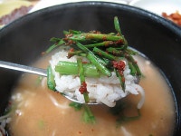 57년 전통의 유서깊은 국밥집  하동집 .......