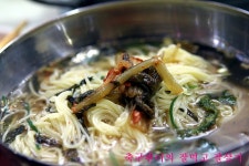 [대구맛집/성서/숙이네 보리밥칼국수] 국물이 자박~한 옛날스타일 찜닭 | 네이트 판 [대구맛집/성서/숙이네 보리밥칼국수] 국물이 자박~한... 