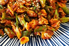 [대한탕면] 한국에서 유행한다는 꼬막 비빔밥을 먹어 보았습니다. - 라디오코리아